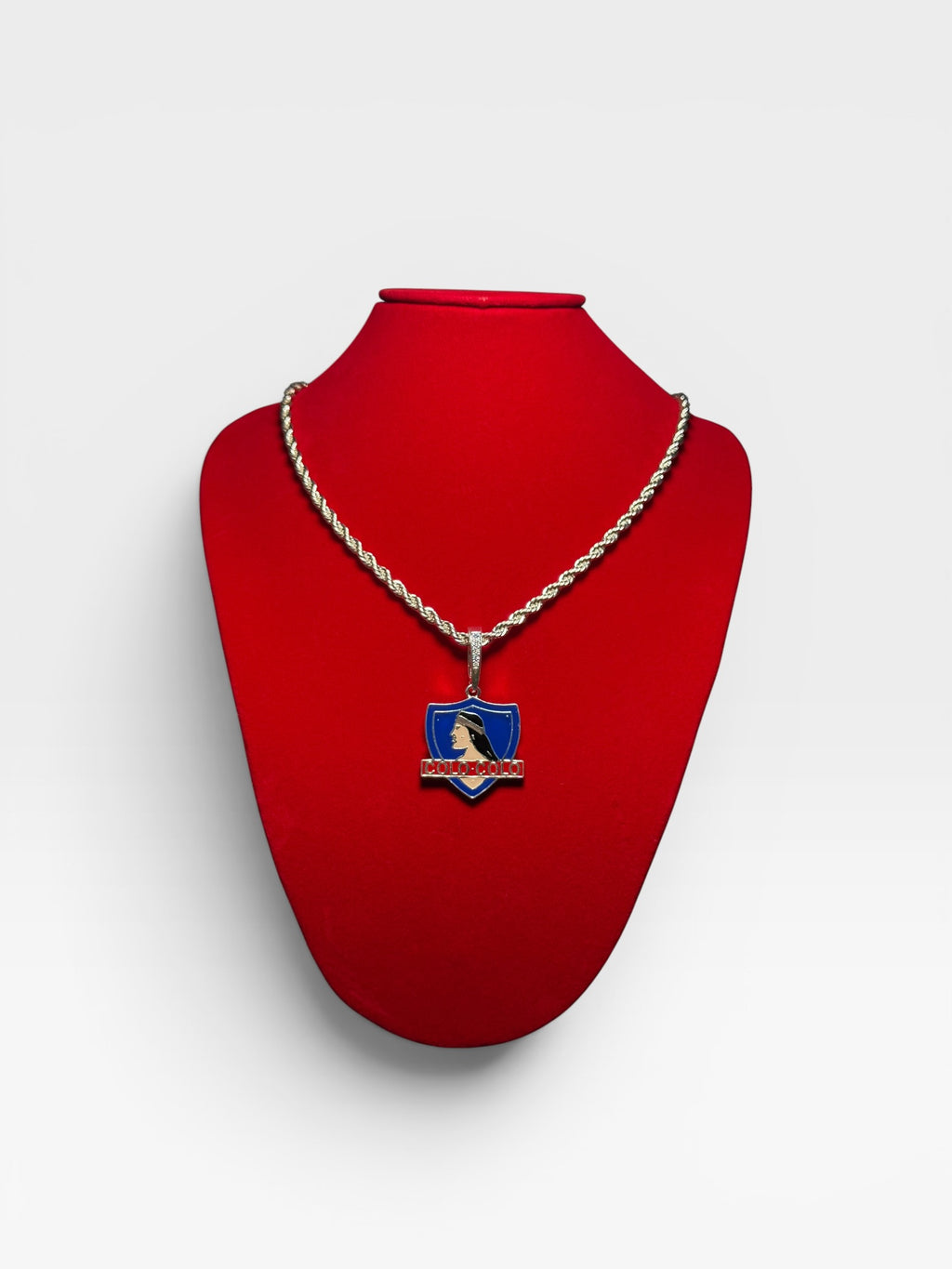 Collar de plata SL925 con colgante Colo-Colo